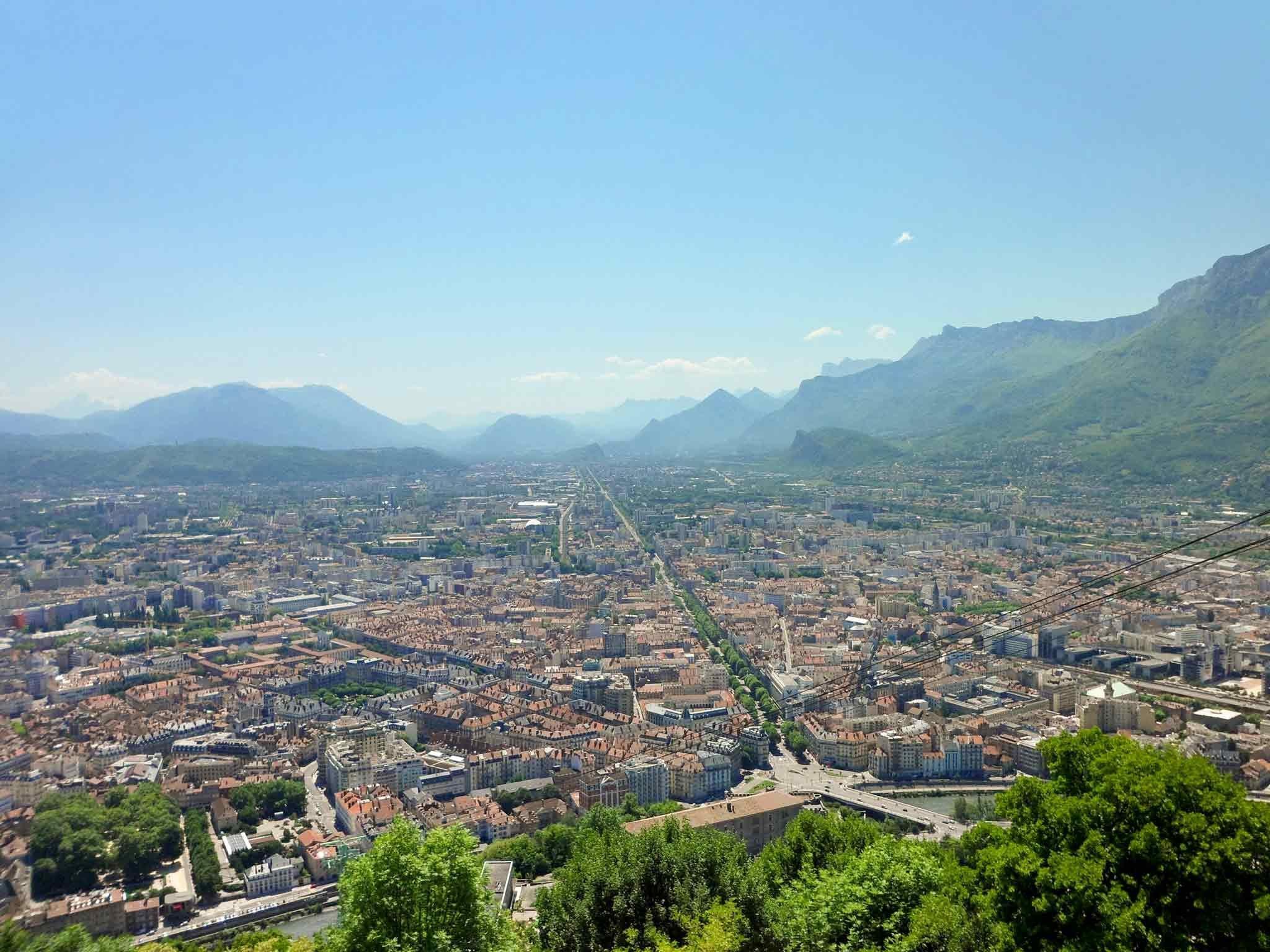 Ibis Grenoble Universite Gières Eksteriør billede